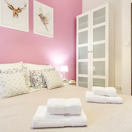 Dluga Comfort شقة *